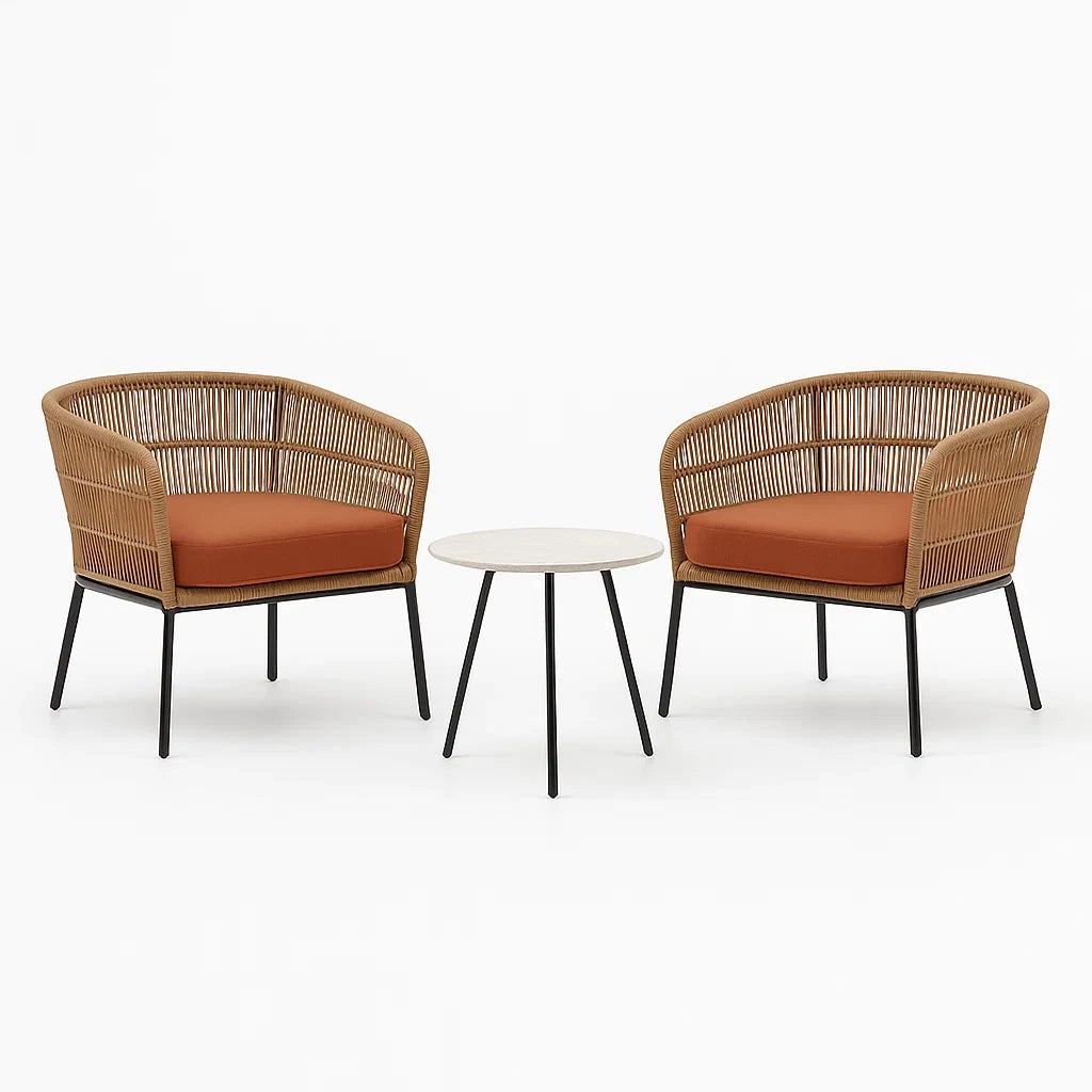 Outdoor Rattan-Sitzgruppe mit Tisch und Terrakotta-Kissen